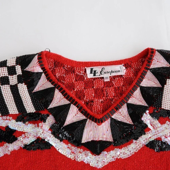 Vintage L.L. European Red with Black & White Beaded V-neck Knit Sweater Size 38 - Picture 10 of 12